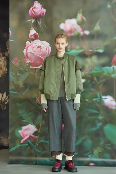 Look 7